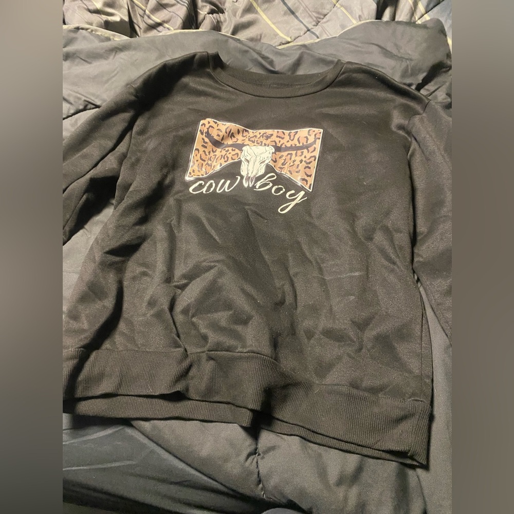 Large black cowboys crewneck